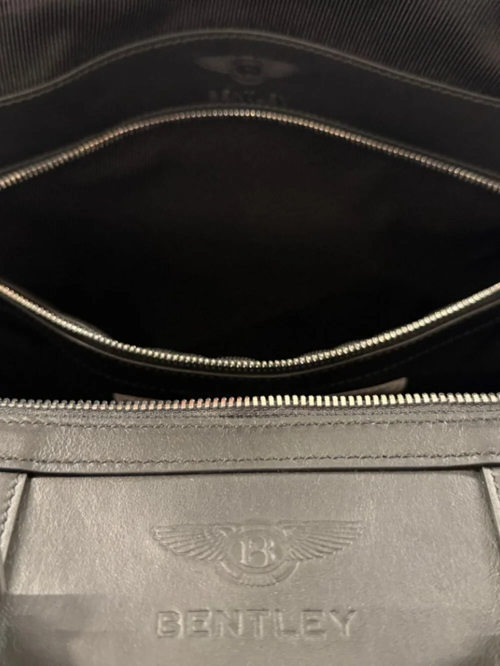 Bentley Overnight Bag LIKE NEW